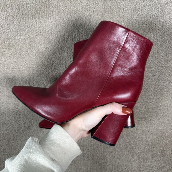 Vince Camuto Boots Womens Size 10 Red Thelmin Block Heel Pointed Toe Ankle - Picture 5 of 11